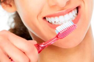 Mejores cepillos de dientes eléctricos según la OCU