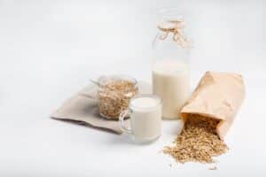 Mejores leches de avena según la OCU